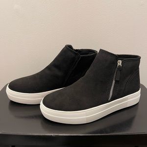 Soda Route Women High Top Fashion Sneaker Shoes with Padded Sole & Side Zipper